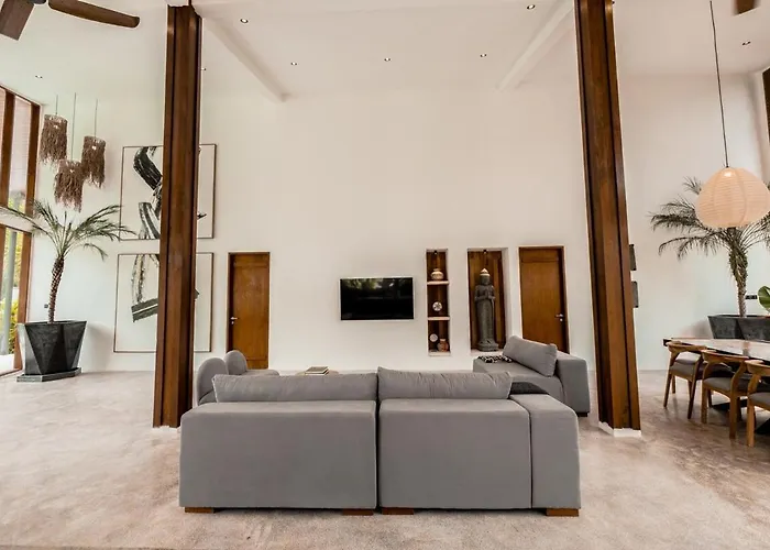 Four Bedroom Luxury Laya Villa