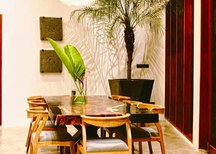 Four Bedroom Luxury Laya * Ubud