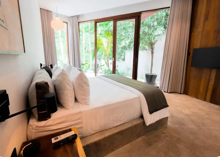 Four Bedroom Luxury Laya Ubud